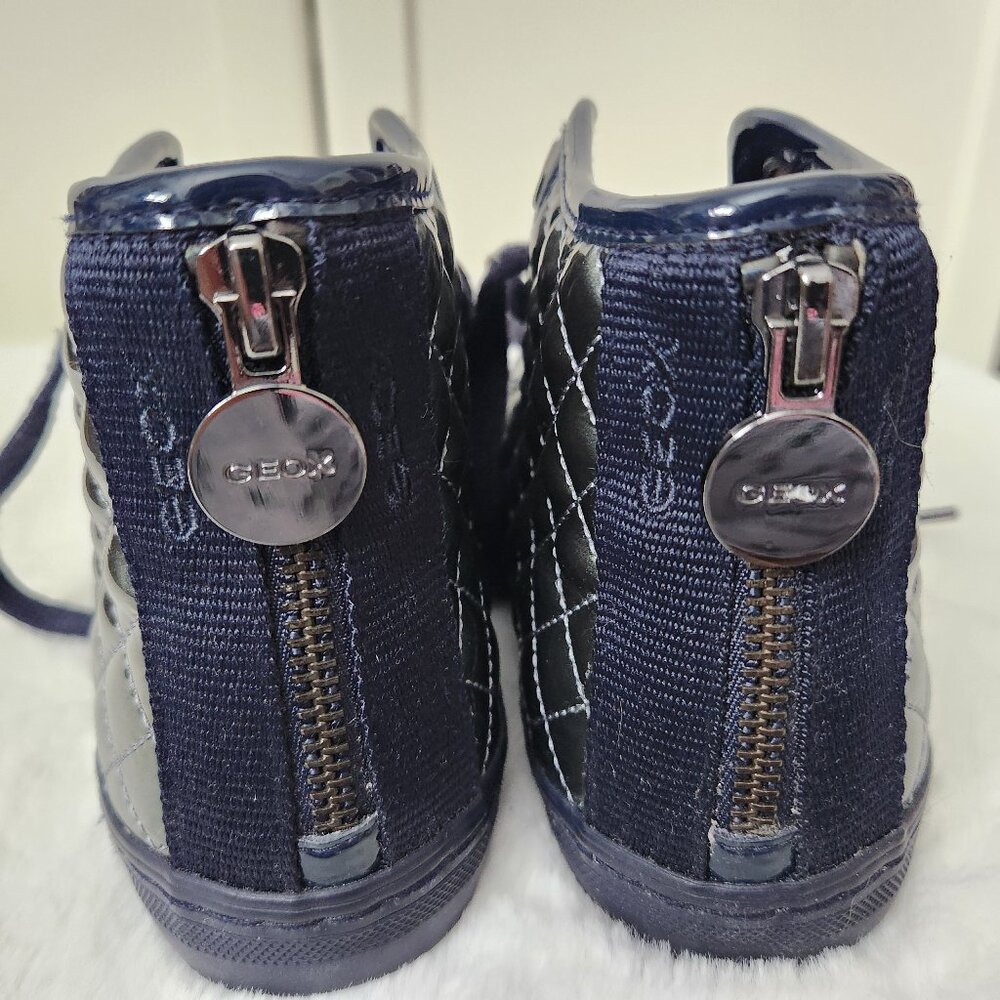 Geox leather sneakers Size 6